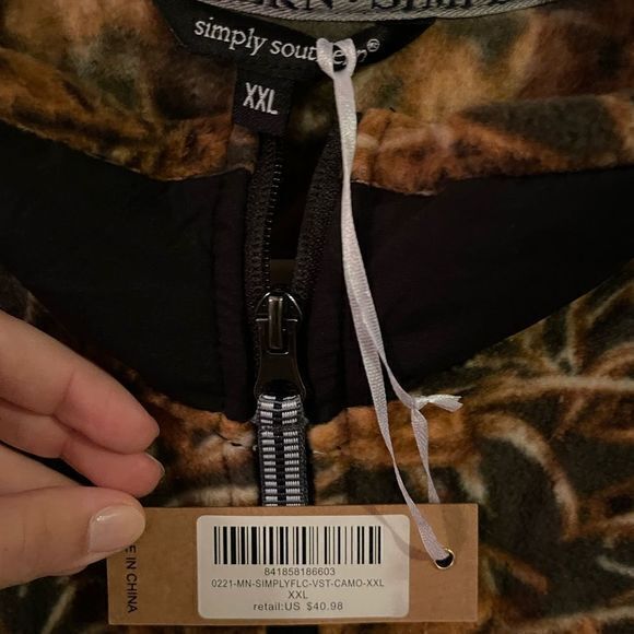 NWT Size XXL Simply Southern Men’s Mountain Fleece Camouflage Vest - Picture 4 of 4